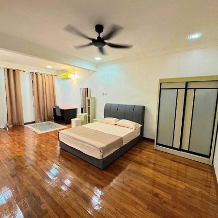 Ibai Golf Home Resort Homestay קואלה טרנגאנו מראה חיצוני תמונה