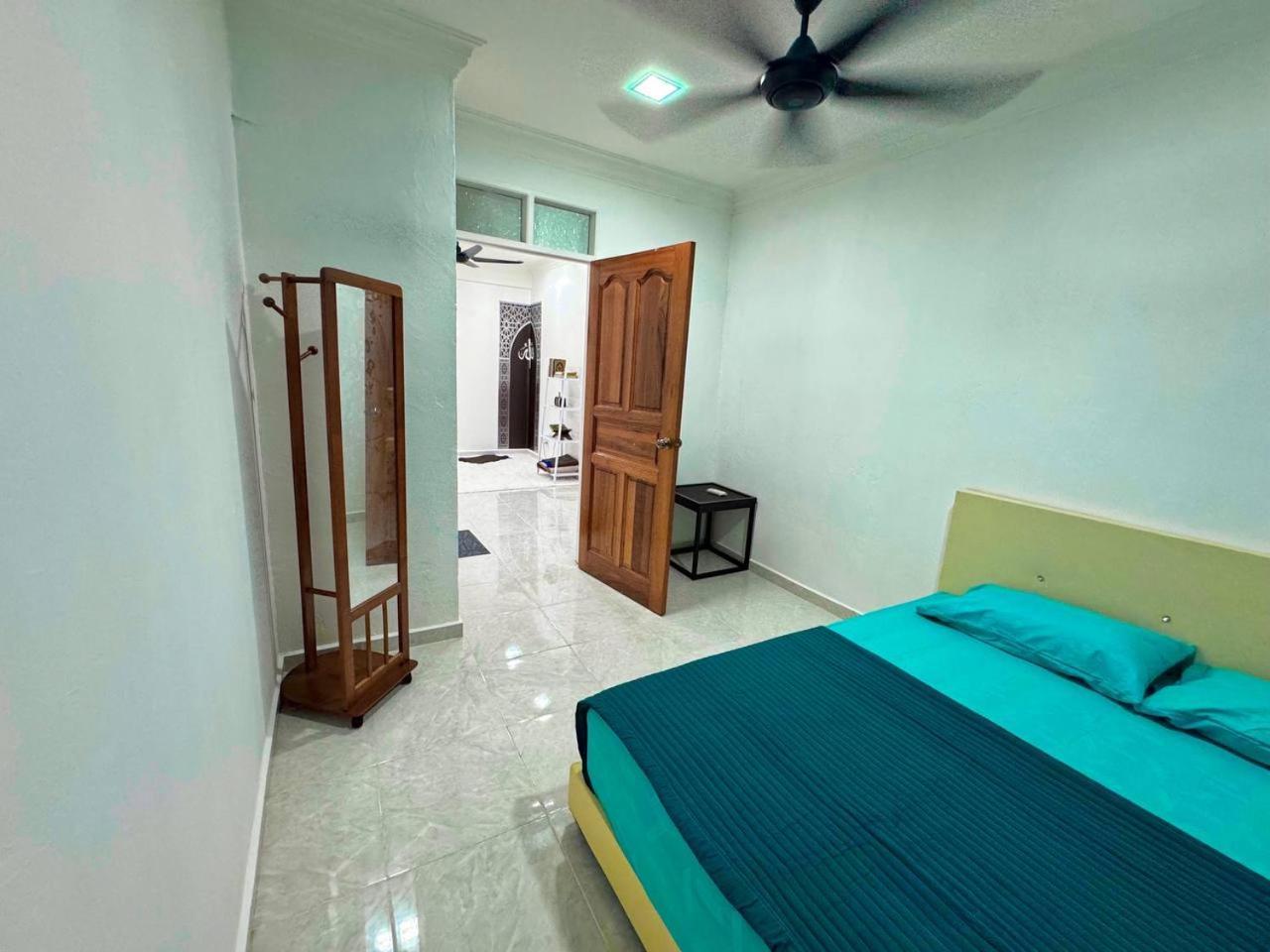 Ibai Golf Home Resort Homestay קואלה טרנגאנו מראה חיצוני תמונה