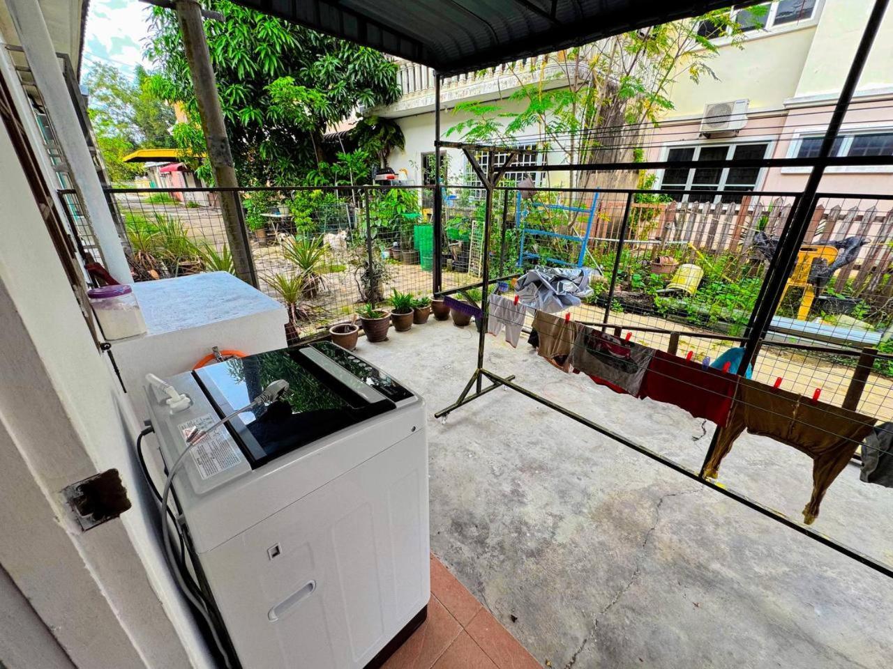 Ibai Golf Home Resort Homestay קואלה טרנגאנו מראה חיצוני תמונה